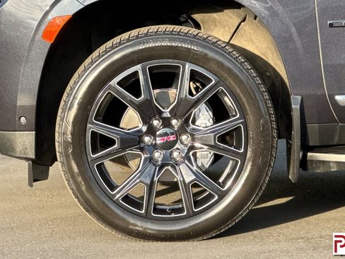 Certified 2024 GMC Yukon XL Denali image 35