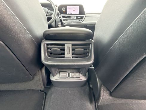 Used 2025 Lexus ES 350 w/ Premium Package FWD image 18