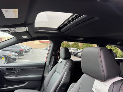 New 2026 Honda Odyssey Sport-L image 15