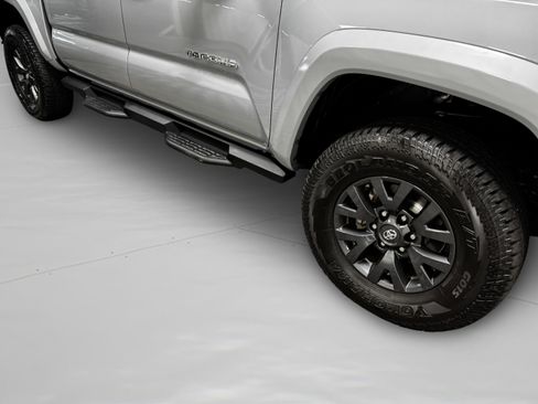 Used 2021 Toyota Tacoma SR5 image 41