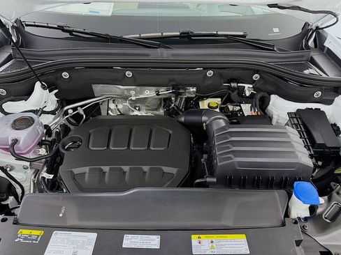 New 2026 Volkswagen Atlas SEL Premium R-Line AWD/4WD image 34