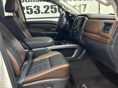 Used 2016 Nissan Titan Platinum Reserve AWD/4WD image 13