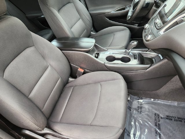 Used 2016 Chevrolet Malibu LT FWD image 14