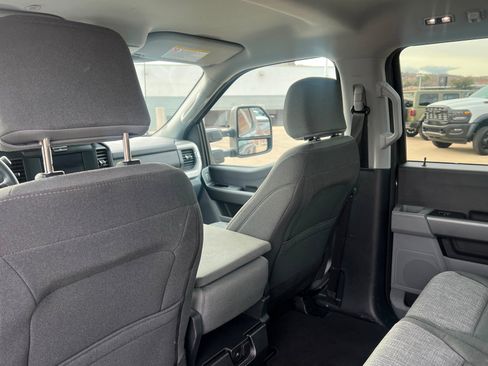 Used 2025 Ford F350 XLT image 19