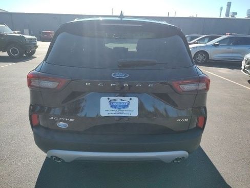 New 2025 Ford Escape Active w/ Active Premium Tech Pack image 6