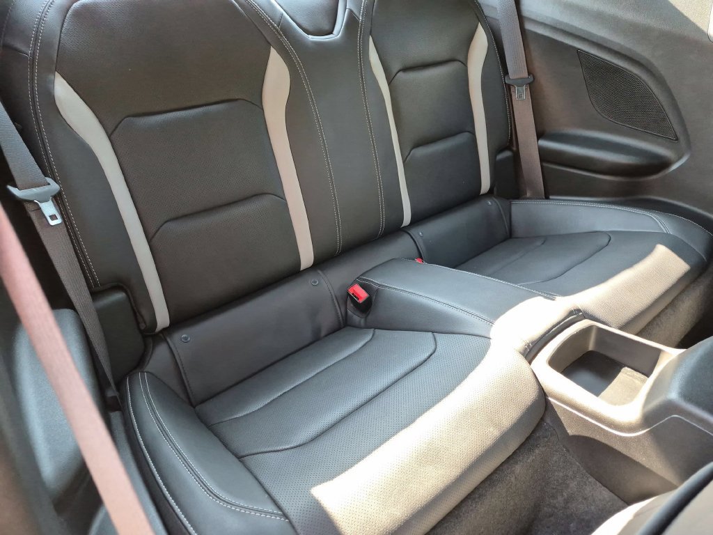 Used 2018 Chevrolet Camaro SS RWD image 19