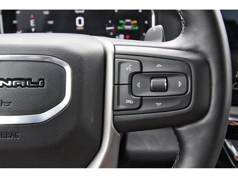 Used 2025 GMC Sierra 1500 Denali w/ Denali Reserve Package AWD/4WD image 16