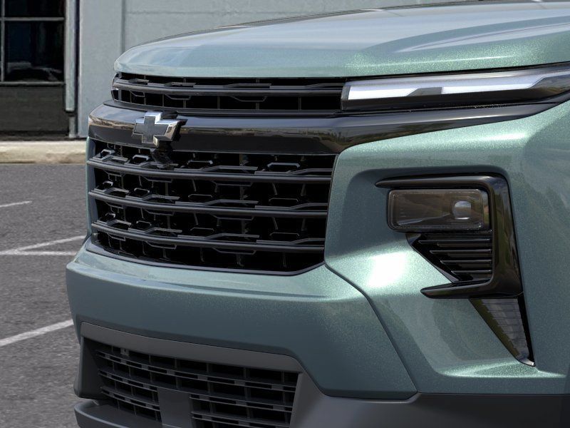 New 2027 Chevrolet Traverse LT w/ Midnight/Sport Edition FWD image 13