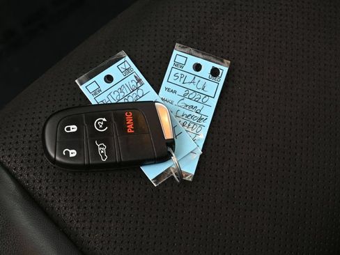 Used 2020 Jeep Grand Cherokee Altitude RWD image 19