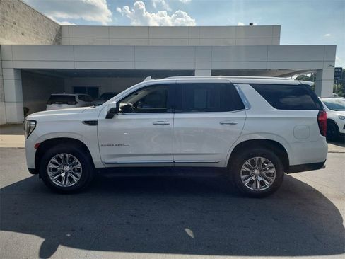 Certified 2022 GMC Yukon Denali image 6