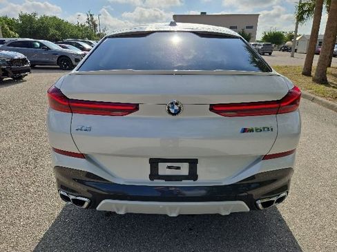 Used 2025 BMW X6 M60i AWD/4WD image 4