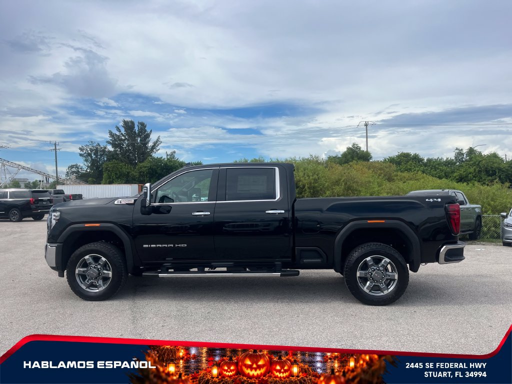 New 2026 GMC Sierra 2500 SLT w/ SLT Premium Package AWD/4WD image 4