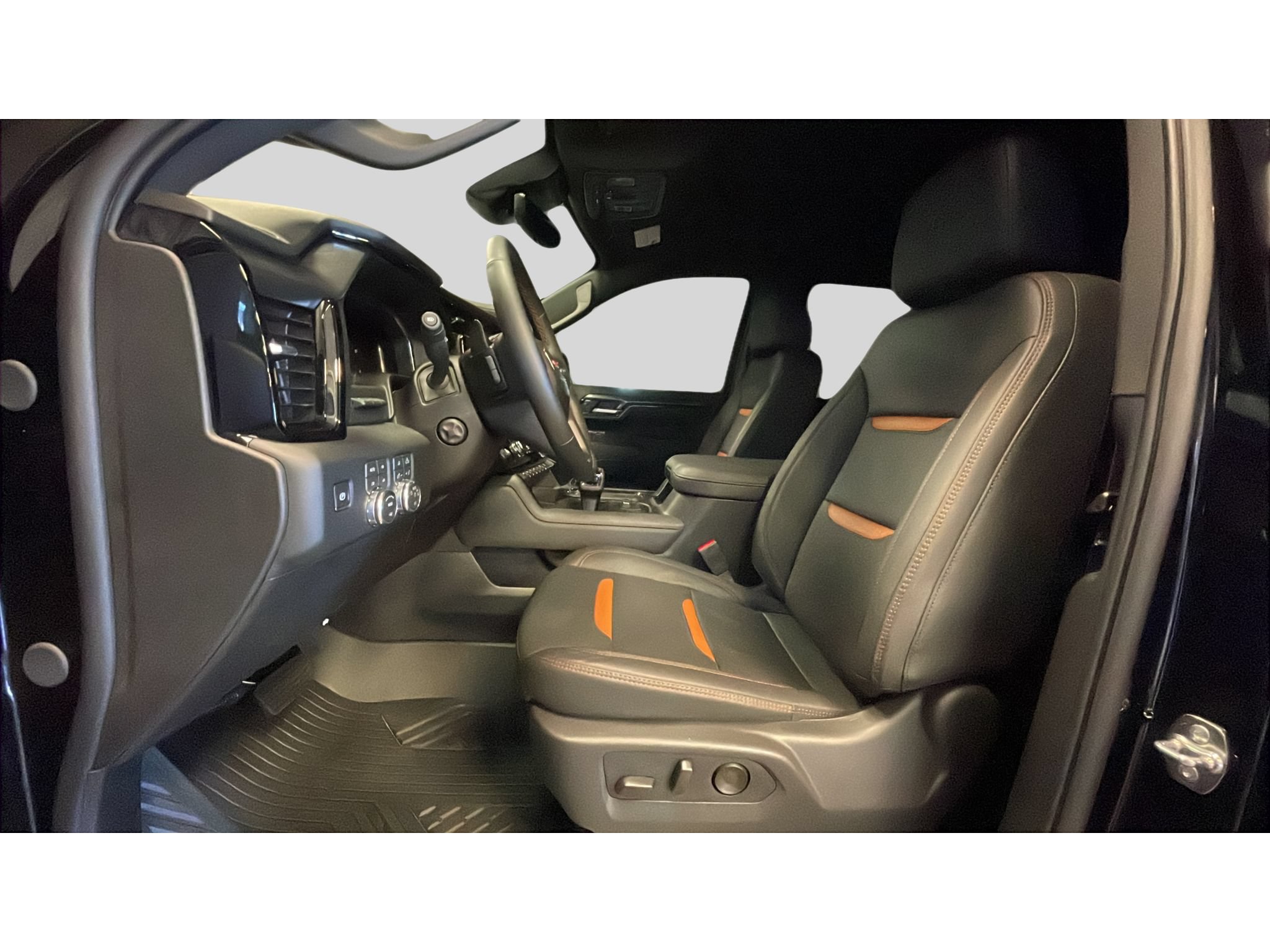 Certified 2026 GMC Sierra 1500 AT4 w/ Technology Package AWD/4WD image 11