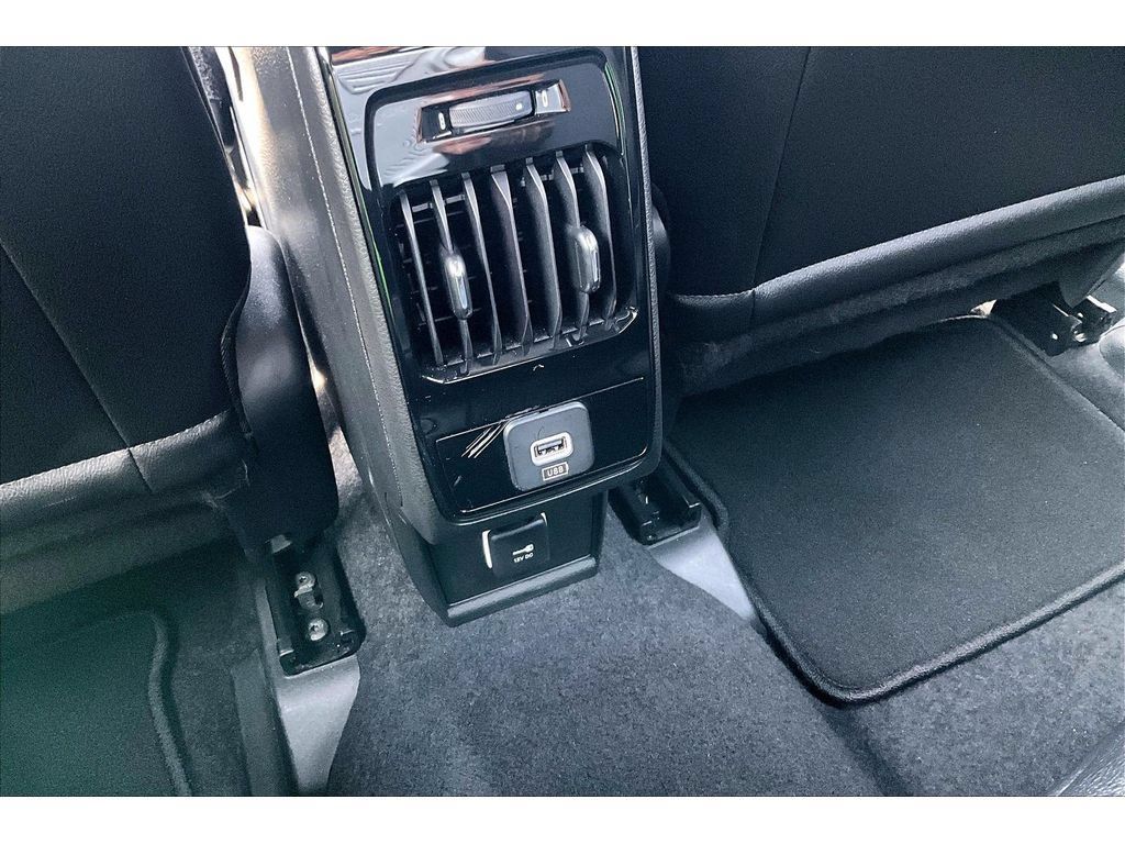 Certified 2026 Jeep Compass Limited AWD/4WD image 33