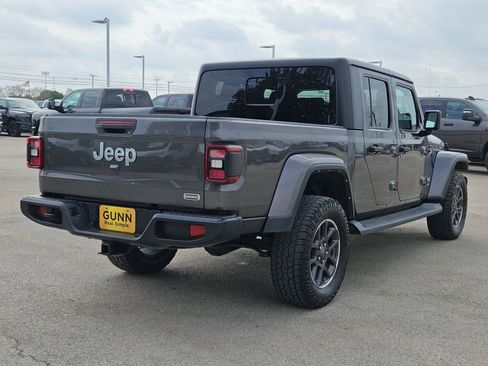 Used 2022 Jeep Gladiator Overland w/ Popular Equipment Package image 3
