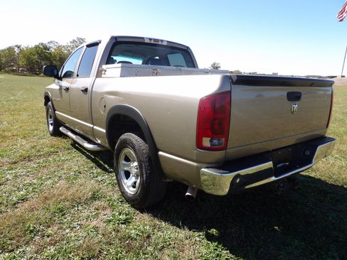 Used 2006 Dodge Ram 1500 Truck ST w/ SXT Group image 8