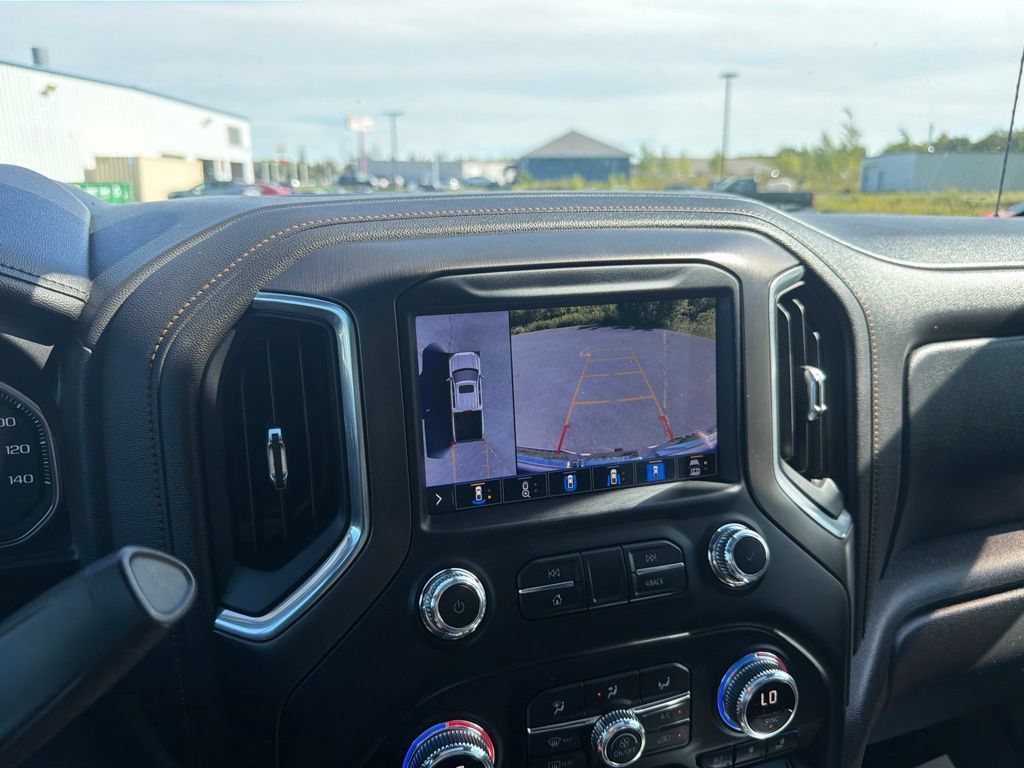 Used 2020 GMC Sierra 1500 AT4 w/ AT4 Premium Package AWD/4WD image 29