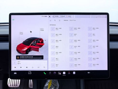 Used 2024 Tesla Model 3 Performance AWD/4WD image 23
