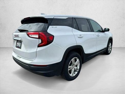 Used 2024 GMC Terrain SLE FWD image 6