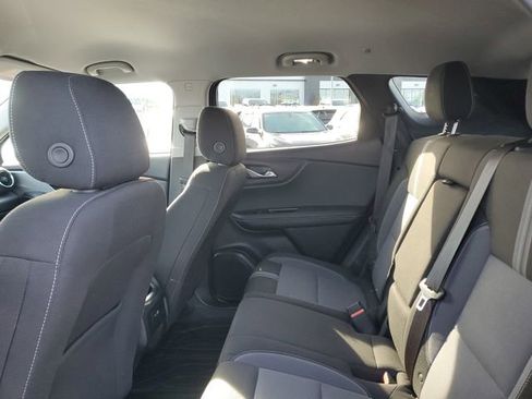 Certified 2024 Chevrolet Blazer LT w/ Convenience Package image 10