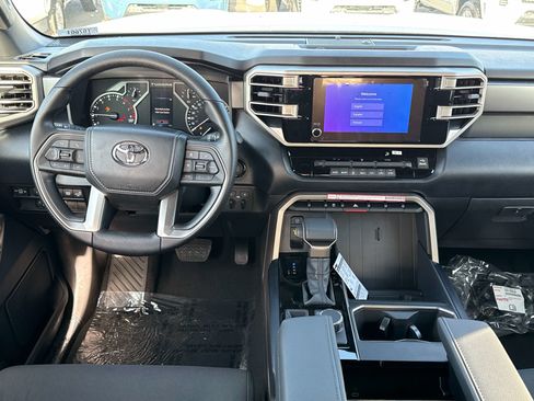 New 2026 Toyota Tundra SR5 w/ SR5 Convenience Package image 15