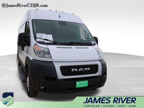 Used 2021 RAM ProMaster 2500 w/ Convenience Group FWD image 9