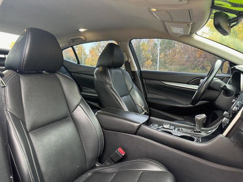Used 2016 Nissan Maxima 3.5 SV image 22