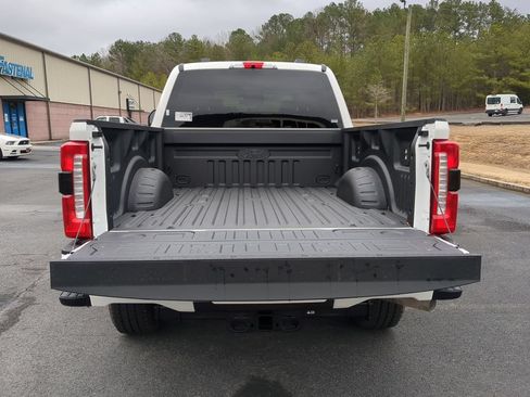 Used 2025 Ford F350 Lariat w/ Black Appearance Package AWD/4WD image 17
