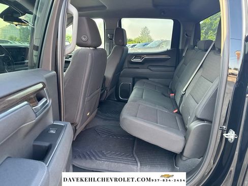 Used 2025 Chevrolet Silverado 1500 LT AWD/4WD image 18