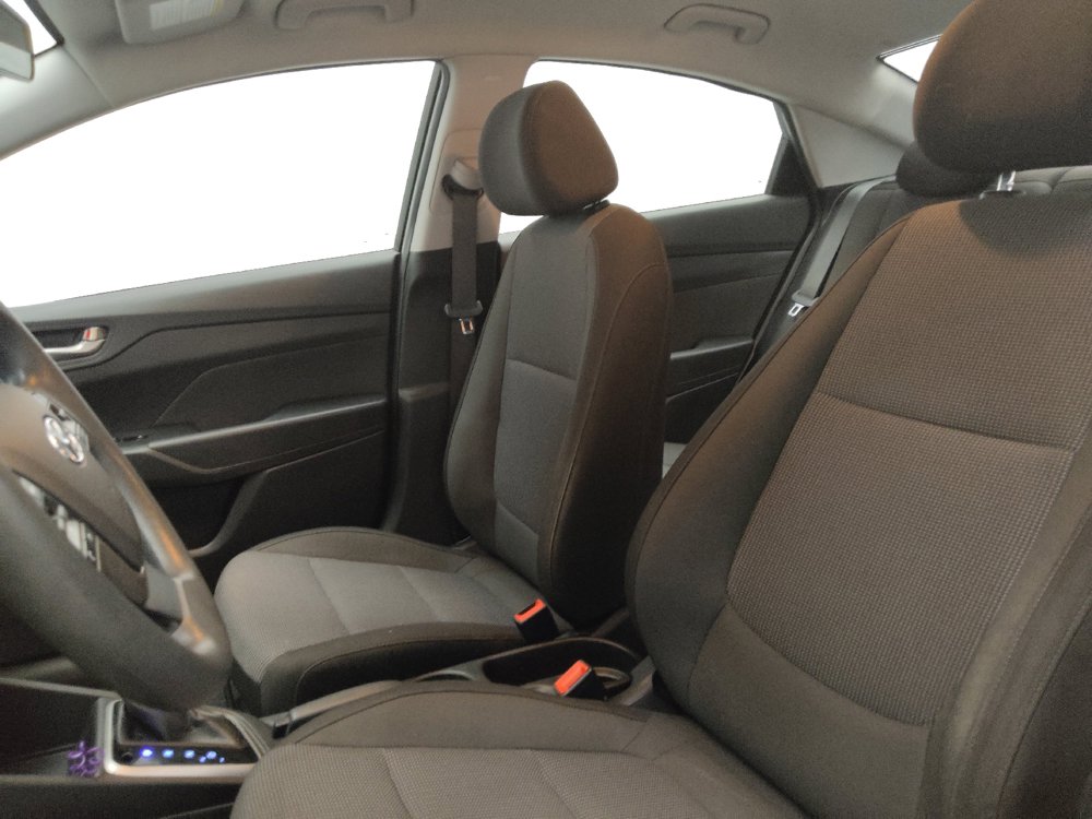 Used 2021 Hyundai Accent SE FWD image 17