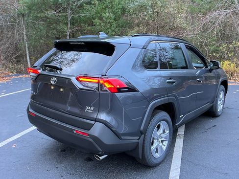 New 2025 Toyota RAV4 XLE w/ Weather Package image 5