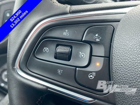 Used 2023 Buick Encore GX Essence w/ Experience Buick Package image 25