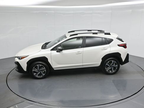 Used 2025 Subaru Crosstrek 2.0i Premium w/ Crosstrek Mirror Package AWD/4WD image 38