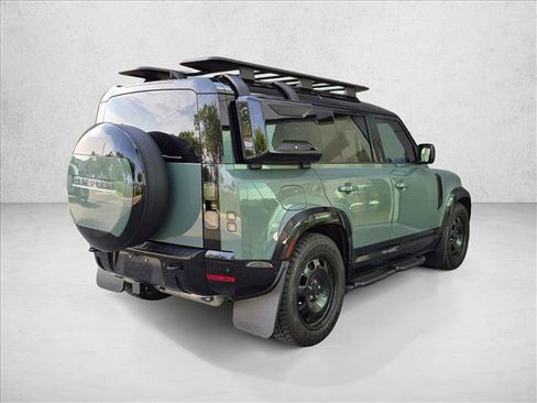 Used 2026 Land Rover Defender 110 Trophy Edition AWD/4WD image 5