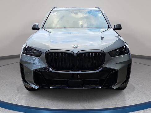 New 2026 BMW X5 xDrive40i w/ M Sport Package image 2