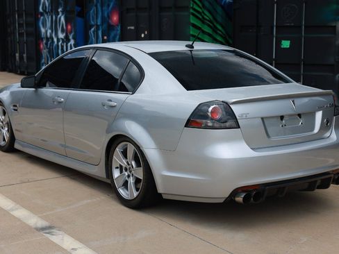 Used 2009 Pontiac G8 GT w/ Premium Package RWD image 7