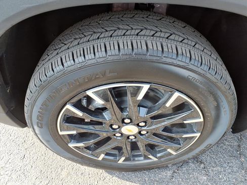 New 2026 Chevrolet Traverse LT w/ Sun and Wheel Package image 8