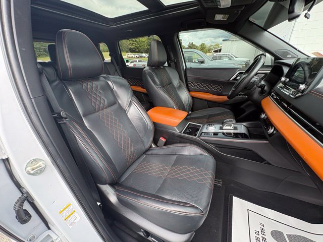 Used 2024 Mitsubishi Outlander SEL AWD/4WD image 29
