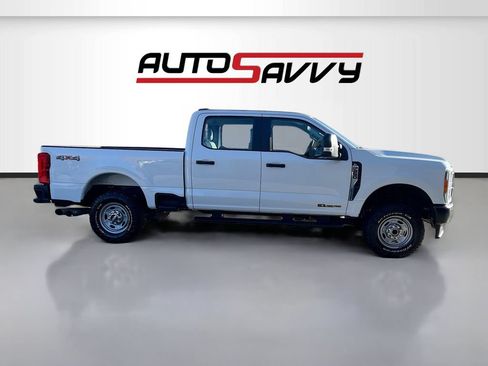 Used 2024 Ford F250 XL AWD/4WD image 8