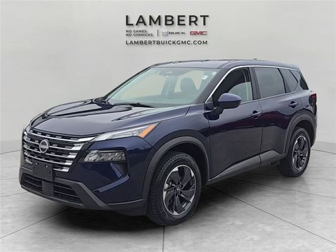 Used 2025 Nissan Rogue SV FWD image 1