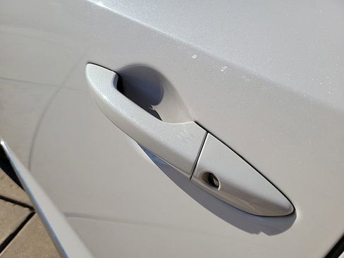 Used 2023 Acura MDX SH-AWD image 10