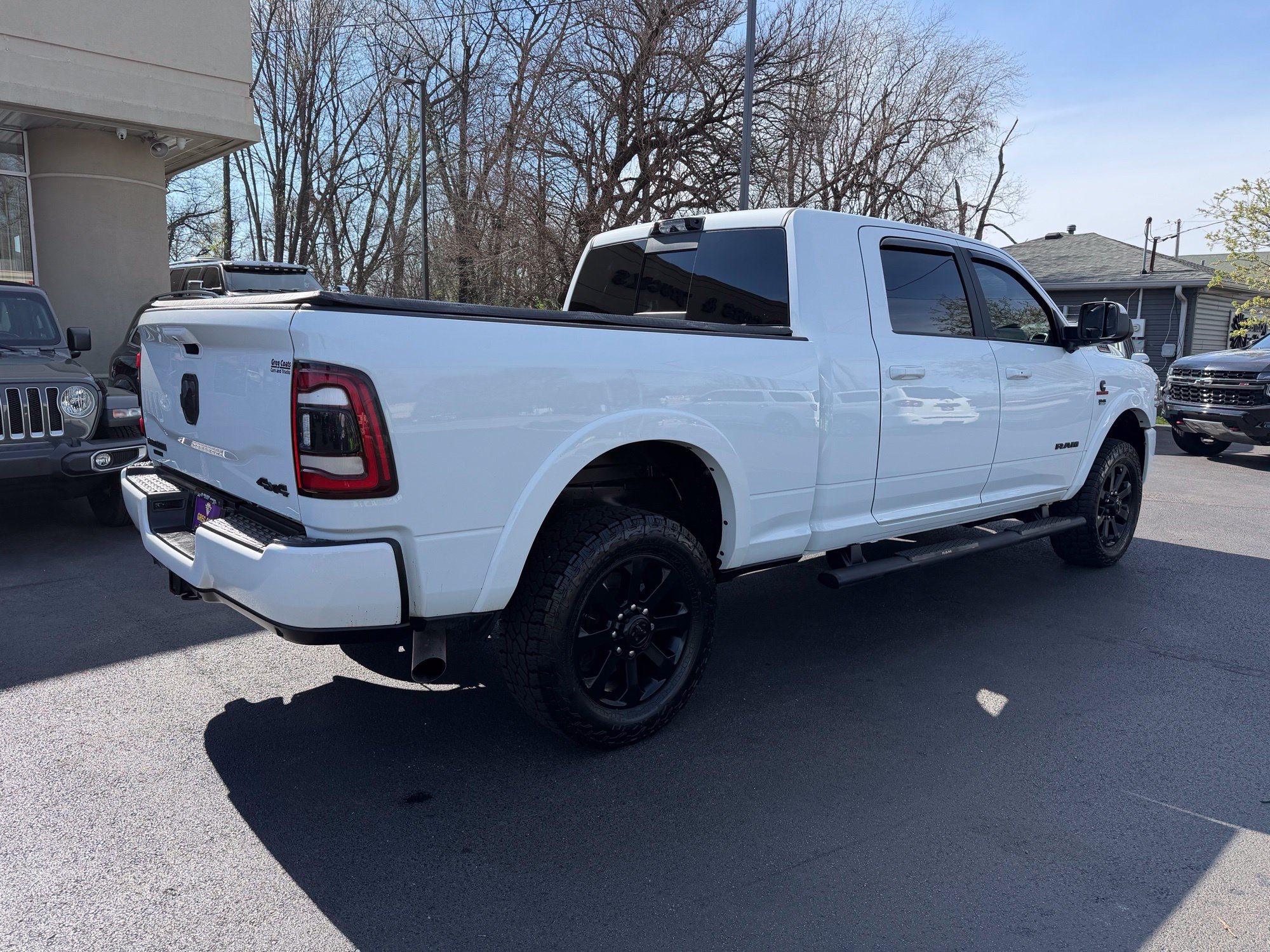 Used 2022 RAM 2500 Laramie w/ Night Edition AWD/4WD image 6