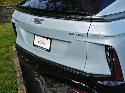 New 2025 Cadillac Lyriq Sport image 15