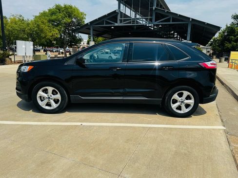 Used 2020 Ford Edge SE FWD image 9