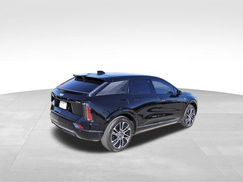 New 2026 Cadillac Optiq Sport 1 image 4