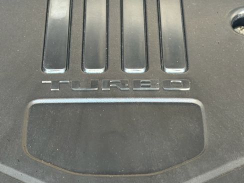 Certified 2025 Chevrolet Blazer LT image 30