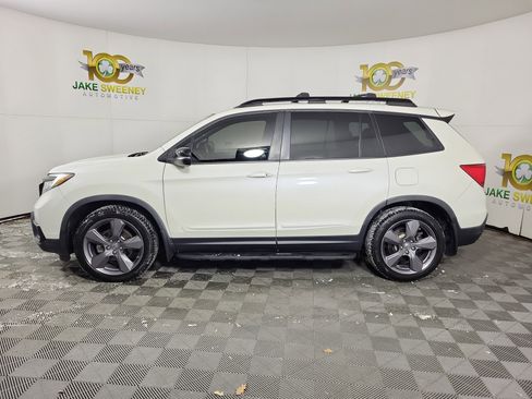 Used 2019 Honda Passport Touring image 4