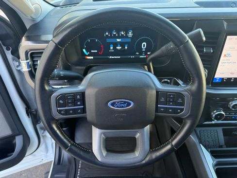 Certified 2024 Ford F250 Lariat w/ Lariat Ultimate Package AWD/4WD image 2
