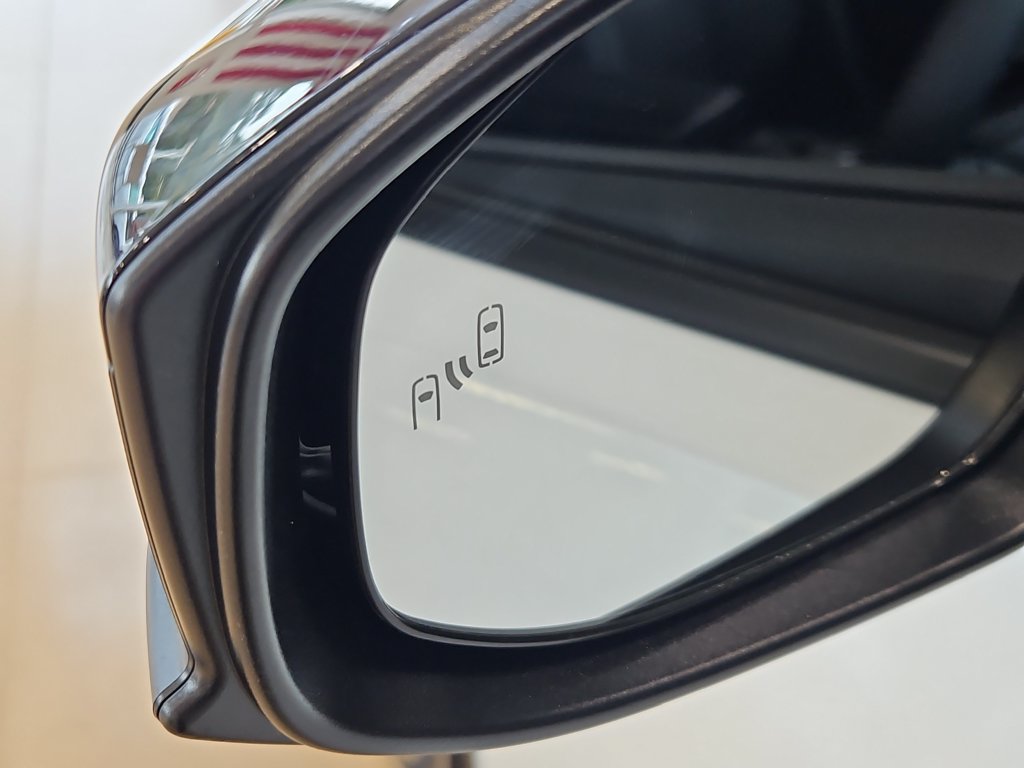 New 2027 Toyota Prius AWD image 10
