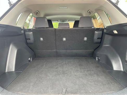 Used 2024 Toyota RAV4 LE image 27